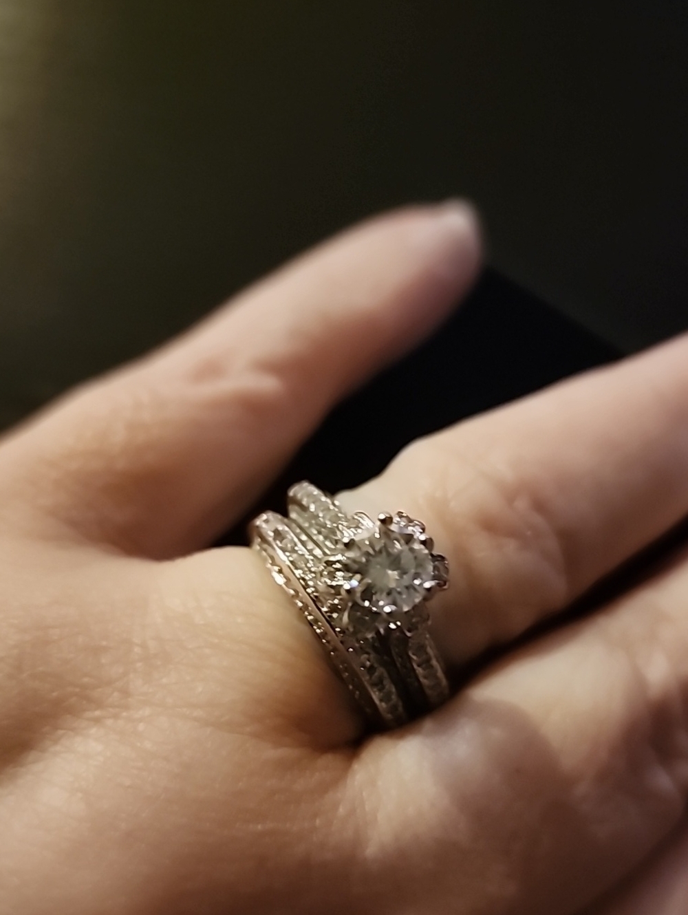 Classic White Gold Bridal Ring Set with Clear Moissanite Stone - Size 7